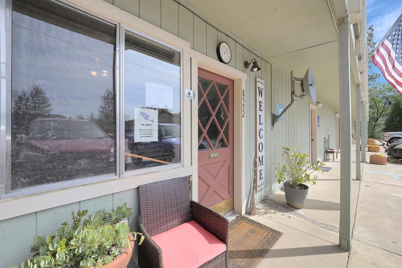 Brownsville Motel Exterior foto